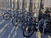 Færra starfsfólk HÍ notaði vistvænar samgöngur 2022 en 2020