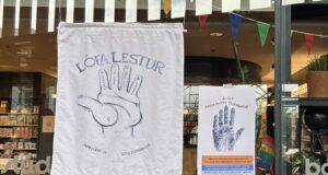 Lófalestur, hræddir karlmenn og vinstrisinnaðir Íslendingar