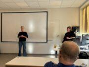 ,,Af hverju finnst þér mikilvægt að kalla fólk eitthvað sem það vill ekki láta kalla sig?“ Sigríður Hagalín og Anna Sigríður flytja erindi um skyldur RÚV til íslenska málsins