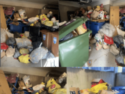 Boða gjaldtöku á stúdentagörðunum ef umgengi um ruslagáma skánar ekki