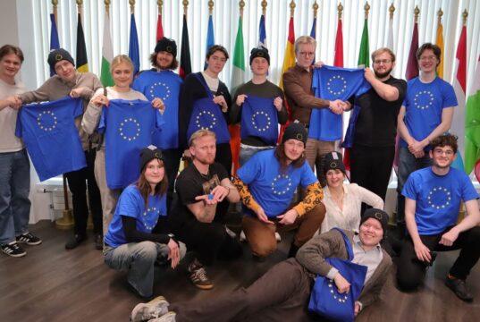 Sorpa væri draumavísindaferðin Nefndarmeðlimir Soffíu í vísindaferð til ESB