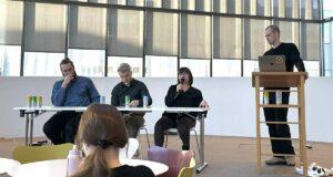 Geðveikir dagar í Háskóla Íslands Pallborð um geðheilbrigðismál á Geðveikum dögum.