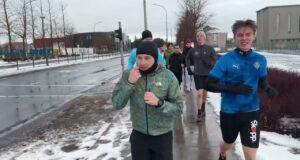 Hlaupa til að hrista saman háskólanema