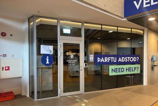 Umsókn um stúdentakort ítrekað hafnað